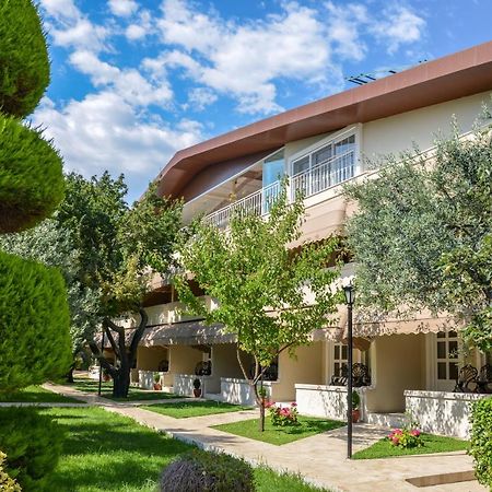 Gurel Garden House Motel Küçükkuyu Eksteriør bilde