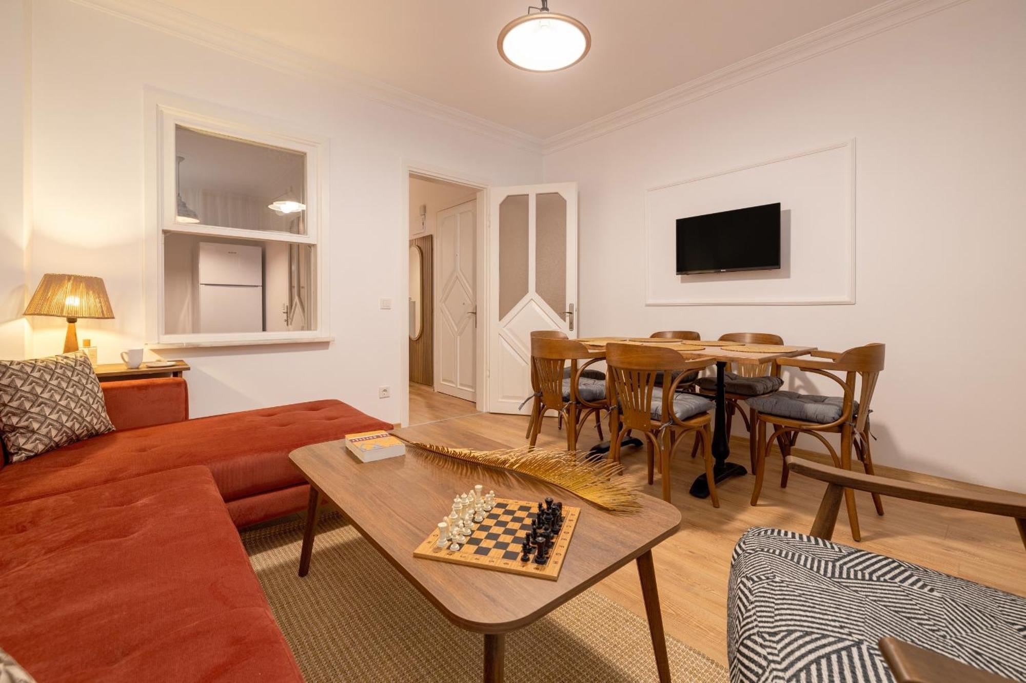 Gurel Garden House Motel Küçükkuyu Eksteriør bilde
