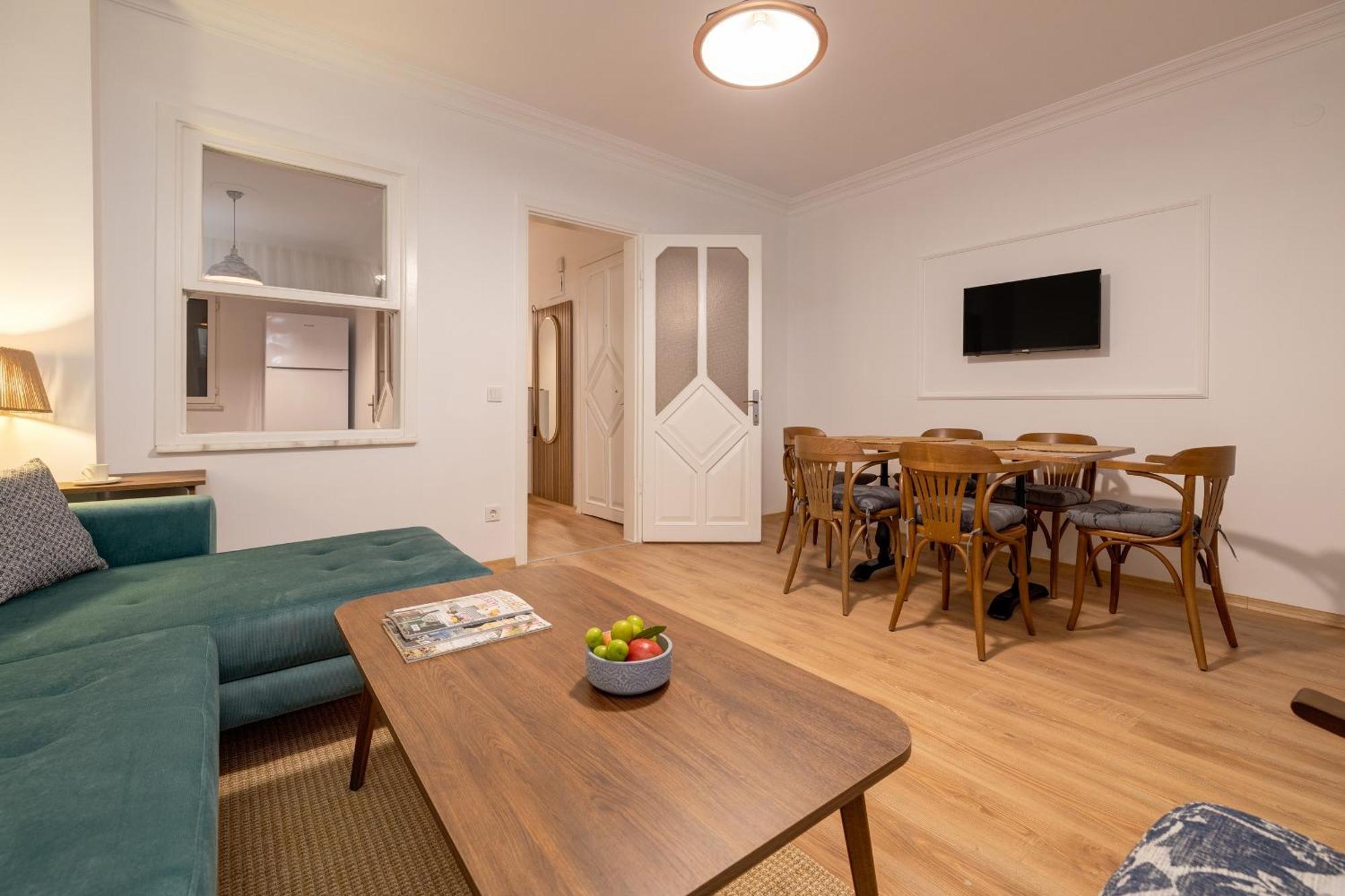 Gurel Garden House Motel Küçükkuyu Eksteriør bilde